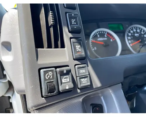 ISUZU NRR Vehicle For Sale
