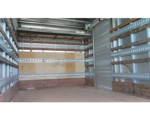 ISUZU NRR WHOLE TRUCK FOR RESALE