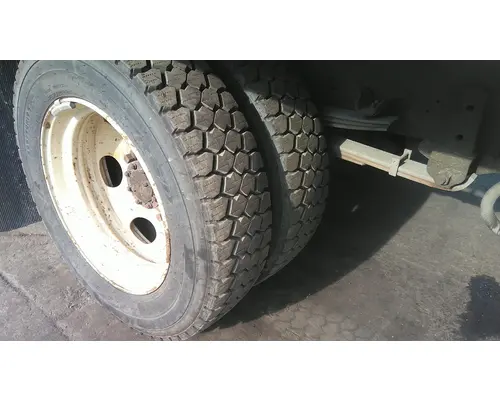 ISUZU NRR WHOLE TRUCK FOR RESALE