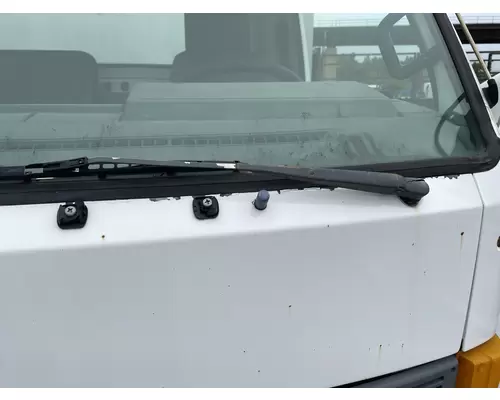 ISUZU NRR Windshield Wiper Arm