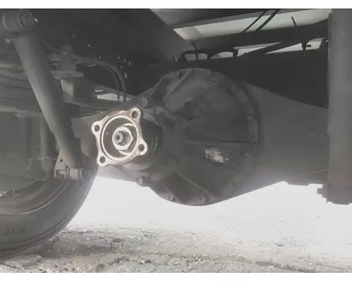 ISUZU R040R477 CUTOFF - SINGLE AXLE