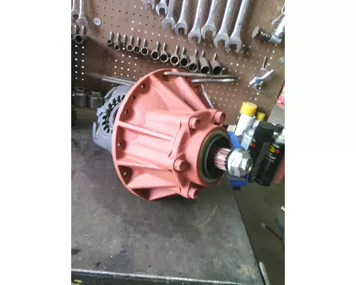 ISUZU R040R538 DIFFERENTIAL ASSEMBLY REAR REAR