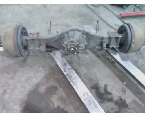 ISUZU R040 AXLE ASSEMBLY, REAR (REAR)