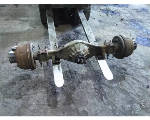 ISUZU R040 AXLE ASSEMBLY, REAR (REAR)