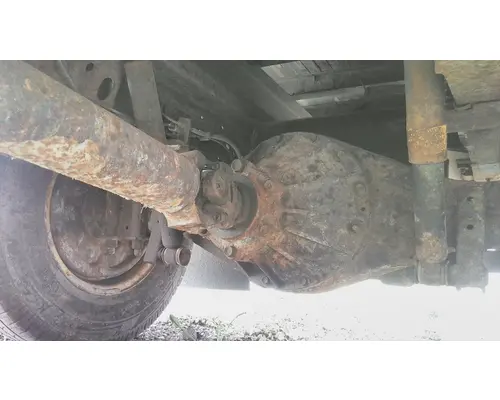 ISUZU R040 AXLE ASSEMBLY, REAR (REAR)