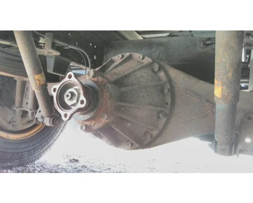 ISUZU R040 AXLE ASSEMBLY, REAR (REAR)