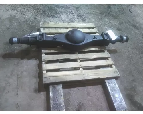 ISUZU R040 AXLE HOUSING, REAR (REAR)