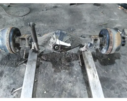 ISUZU R040 AXLE HOUSING, REAR (REAR)