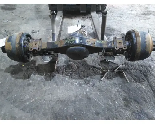 ISUZU R040 AXLE HOUSING, REAR (REAR)