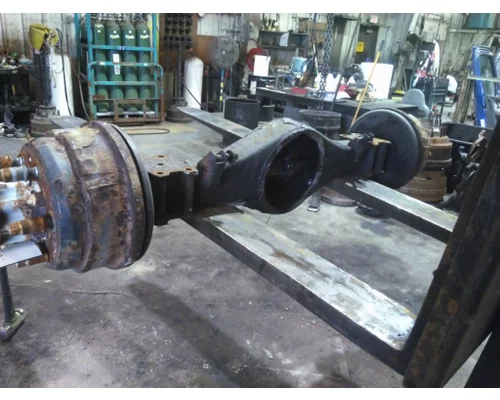 ISUZU R040 AXLE HOUSING, REAR (REAR)
