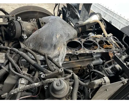 ISUZU T7 Engine Assembly (CORE)