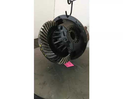 ISUZU W4R513 DIFFERENTIAL ASSEMBLY REAR REAR