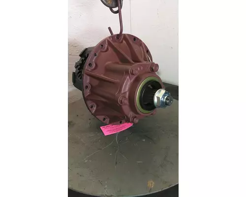 ISUZU W4R513 DIFFERENTIAL ASSEMBLY REAR REAR