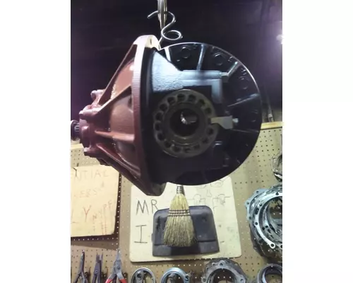 ISUZU W4R557 DIFFERENTIAL ASSEMBLY REAR REAR