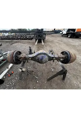 ISUZU W5500 Axle Assembly, Rear