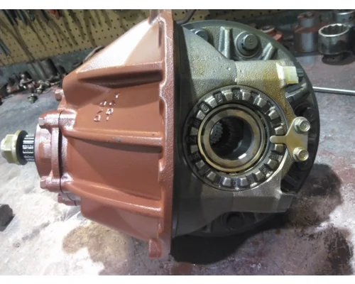 ISUZU W5R513 DIFFERENTIAL ASSEMBLY REAR REAR