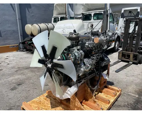 ISUZU  Engine Assembly