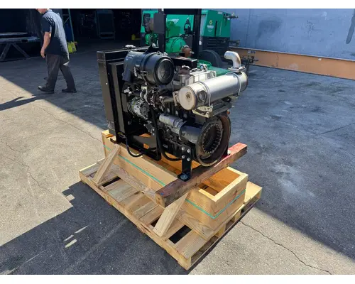 ISUZU  Engine Assembly