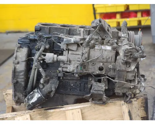 ISUZU  Engine Assembly