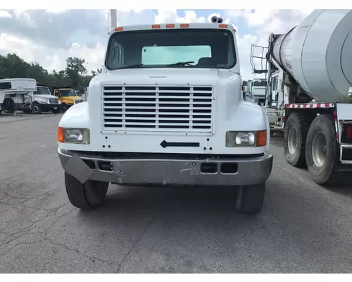 Hood IHC 4900 Stateline Truck Parts And Recycling Inc