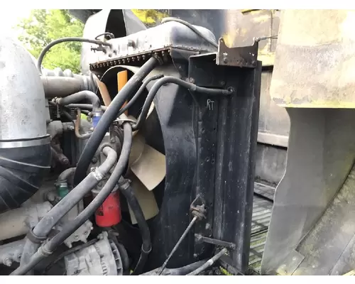 Radiator IHC 4900 Stateline Truck Parts And Recycling Inc