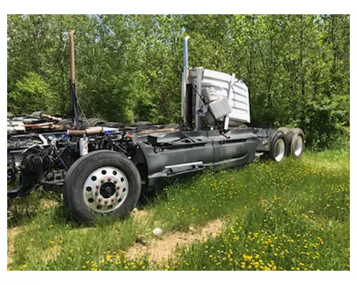 Cutoff Assembly (Housings & Suspension Only) IHC 4BAGIHC Stateline Truck Parts And Recycling Inc