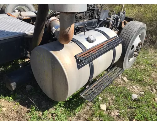 Fuel Tank IHC 9100 Stateline Truck Parts And Recycling Inc