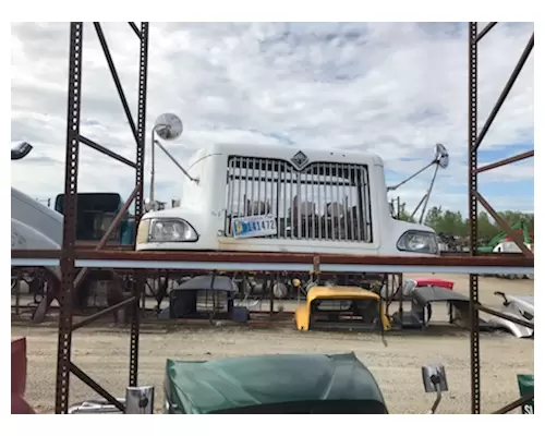 Hood IHC 9200I Stateline Truck Parts And Recycling Inc