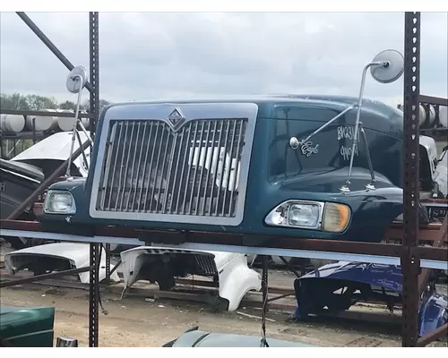 Hood IHC 9400I Stateline Truck Parts And Recycling Inc