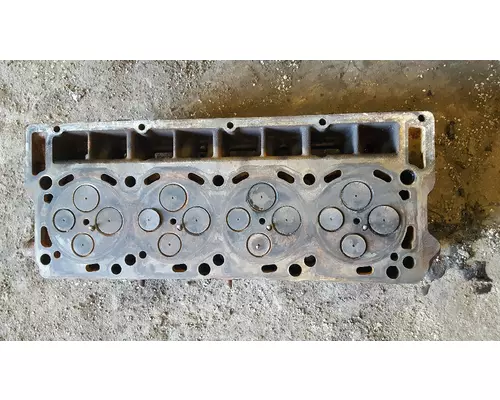 Cylinder Head IHC VT 365 Dales Truck Parts, Inc.