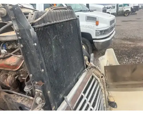 Radiator International Harvester 1800 LOADSTER Holst Truck Parts