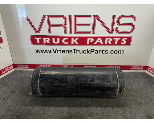 Air Tank INTERNATIONAL  Vriens Truck Parts