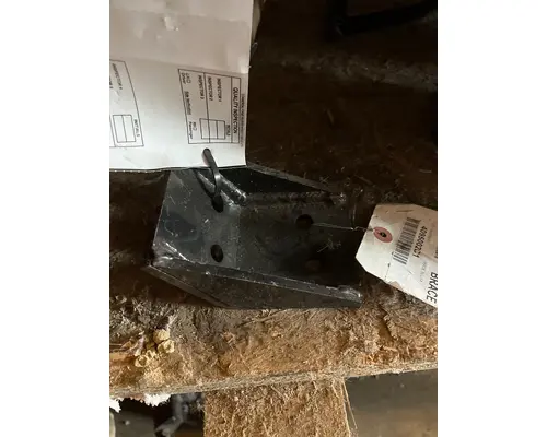 Bumper Bracket, Front INTERNATIONAL  K &amp; R Truck Sales, Inc.