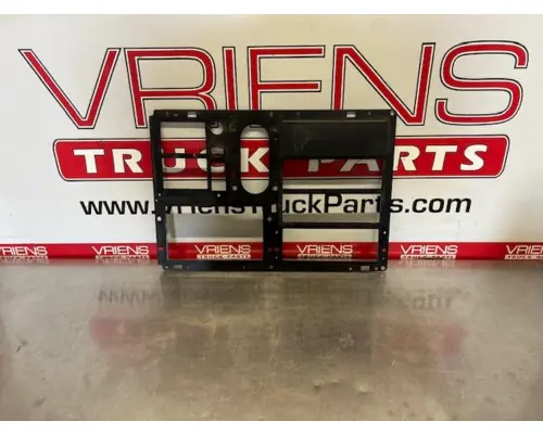 Dash Panel INTERNATIONAL  Vriens Truck Parts