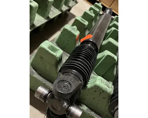Drive Shaft, Front INTERNATIONAL  K &amp; R Truck Sales, Inc.