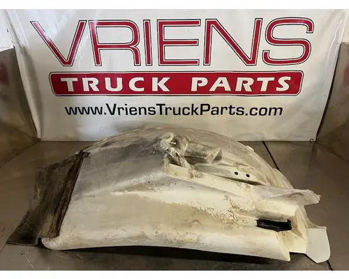 Fender Extension INTERNATIONAL  Vriens Truck Parts