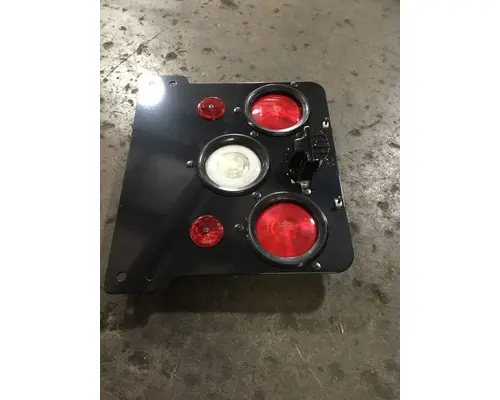 Front Lamp (Turn Signal) INTERNATIONAL  Marshfield Transportation Products