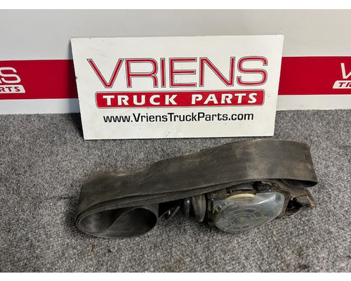 Seat Belt INTERNATIONAL  Vriens Truck Parts