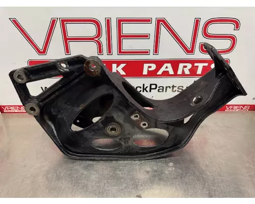 Spring Hanger INTERNATIONAL  Vriens Truck Parts