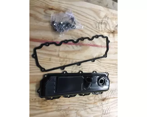 Valve Cover INTERNATIONAL  Marshfield Transportation Products
