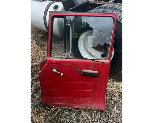 International 1600 LOADSTAR Door Assembly, Front