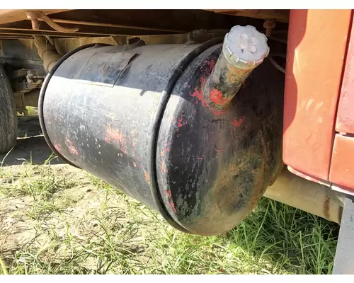 International 1600 LOADSTAR Fuel Tank