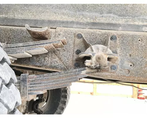 International 1600 LOADSTAR Parts Unit