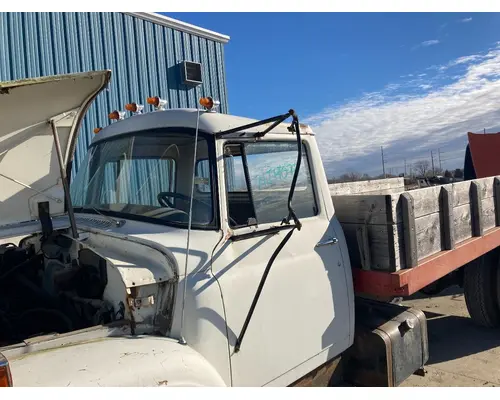 Cab International 1600 LOADSTAR Vander Haags Inc Kc