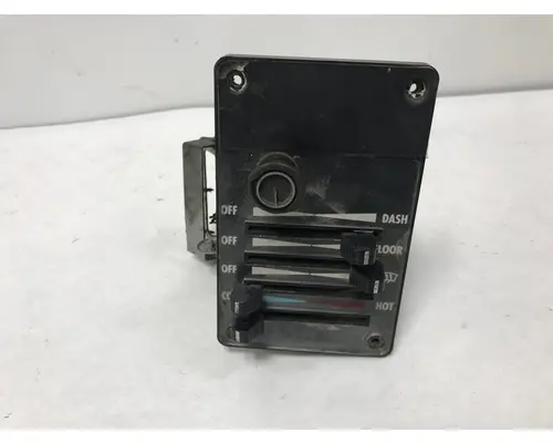 International 1652-SC Cab Misc. Interior Parts