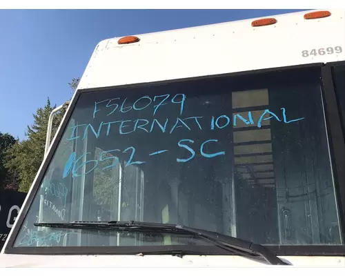 International 1652-SC Windshield Glass