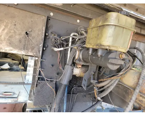 Power Brake Booster INTERNATIONAL 1652-SC Crest Truck Parts