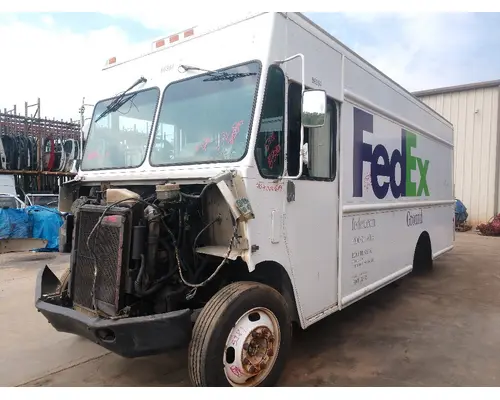 Seat, Front INTERNATIONAL 1652-SC Crest Truck Parts