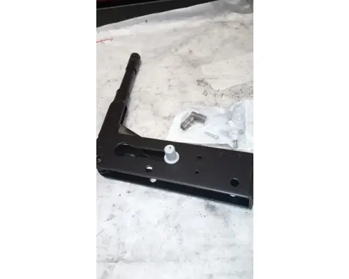 Latches And Locks INTERNATIONAL 1652 Marshfield Transportation Products