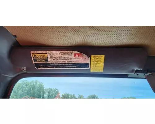 International 1654 Sun Visor (External)